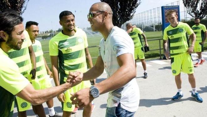 信心受到打 信心受到打